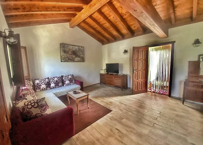 Casa En La Ladera - Real Vibe - Beach & Mountain
